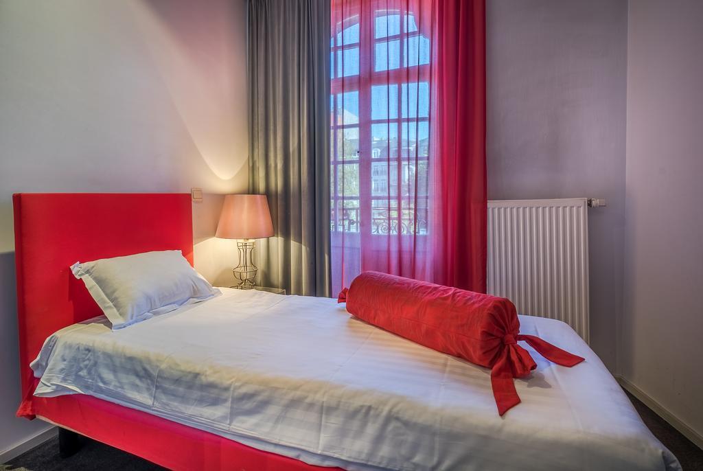 Monty Small Design Khách sạn Woluwe-Saint-Lambert